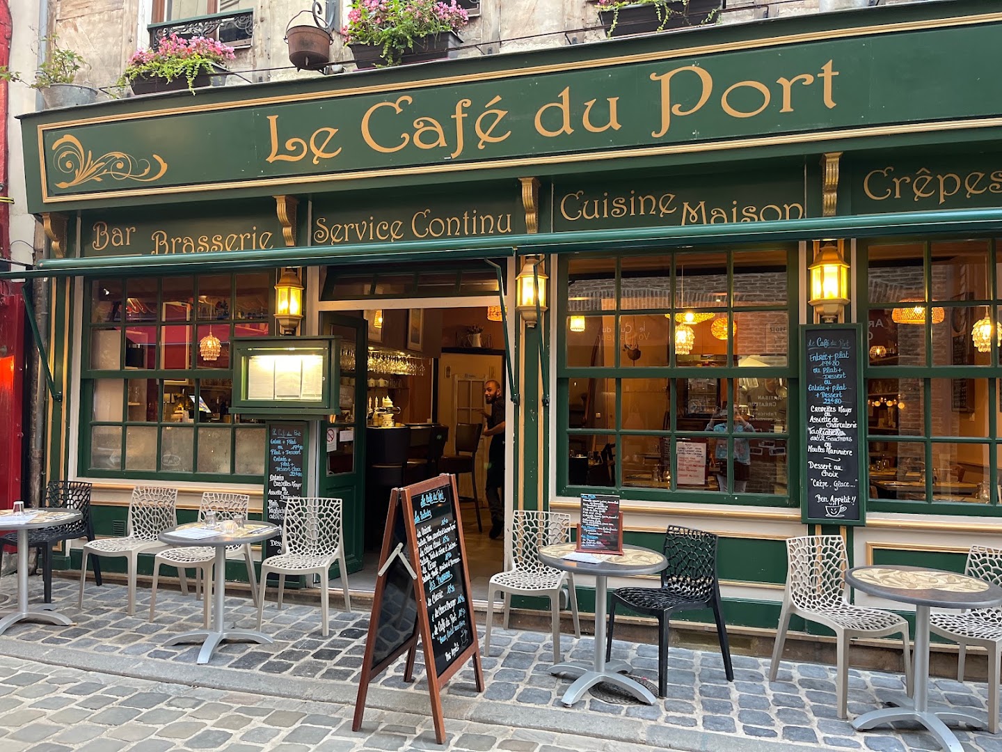Le Café Du Port · Photos 2